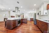 8484 Lake Park Dr - Photo 5