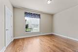 4848 Windsor Village Dr - Photo 17