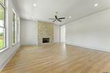 12964 Solemn Oaks Ave - Photo 11