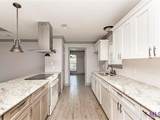 1428 Lansdowne Dr - Photo 2