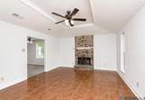 909 Roundhill Dr - Photo 2