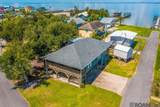 207 Hebert St - Photo 3