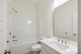 10141 Sanctuary Oaks Dr - Photo 17