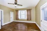 1040 Eugene St - Photo 15