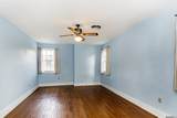 1040 Eugene St - Photo 17