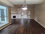 5626 Moorstone Dr - Photo 2