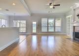 2452 Creek Hollow Ave - Photo 7