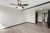 517 Paris Ln - Photo 20