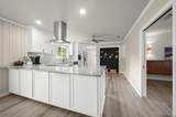 555 Woodhaven St - Photo 4