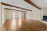 910 Angee Dr - Photo 3