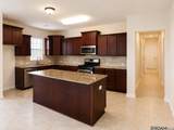 1418 Gardenia Ln - Photo 5