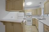 954 Ridgepoint Ct - Photo 5