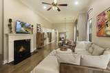 2867 Lago Ln - Photo 8