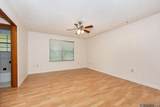 2145 Stonewood Dr - Photo 14