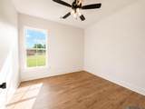 2519 Shore Side Avenue - Photo 32