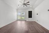 7645 Kristene Ave - Photo 6
