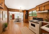 823 46th St - Photo 9