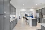 38429 Queen St - Photo 6
