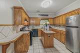 9051 Crosscreek Ave - Photo 2