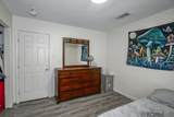 16022 Batavia Ave - Photo 11