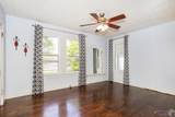 208 Bellewood Dr - Photo 11