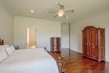 19001 Pinnacle Cir - Photo 22
