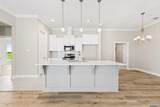 3899 Waterbury Ave - Photo 13