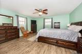 2428 Riverside Dr - Photo 17