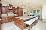 187 Regal Row - Photo 9