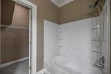 10600 Lakes Blvd - Photo 18