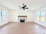 3452 Waterbury Ave - Photo 10