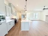 3452 Waterbury Ave - Photo 14