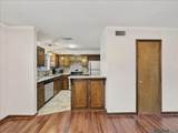 951 Ridgepoint Ct - Photo 6