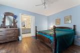 8737 Wakefield Ave - Photo 13