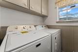 8737 Wakefield Ave - Photo 15