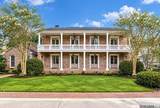 926 Crown Alley - Photo 1