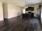1103 Foxtail Dr - Photo 2