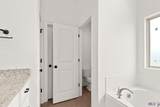 18716 Seabiscuit Ln - Photo 15