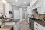 24929 Plantation Lake Ave - Photo 11