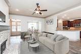 10561 Creek Haven Ln - Photo 5