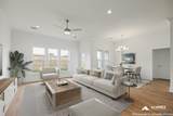 1715 Seawolf Dr - Photo 2