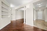 990 Stanford Ave - Photo 4