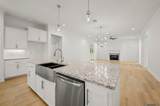3932 Waterbury Ave - Photo 14