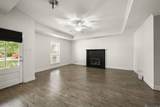 17190 Lake Dr - Photo 5