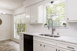 912 Coventry Dr - Photo 2