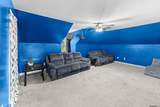 1044 Sherwood Forest Blvd - Photo 22