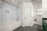 17190 Lake Dr - Photo 13