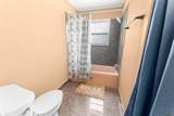1044 Sherwood Forest Blvd - Photo 20