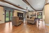 7210 Comite Dr - Photo 22