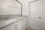205 Queens Way - Photo 18